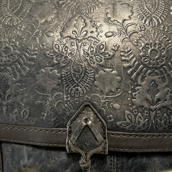 Navy embossed leather backpack. Distressed look. - Picture 2 of 5